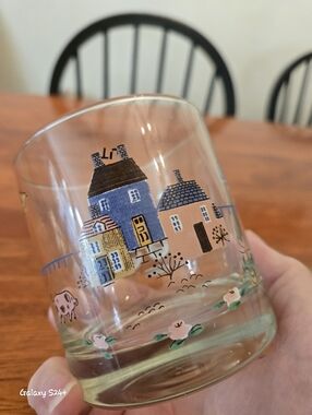 Vintage Glass  8 Oz. By International China With Heartland Pattern